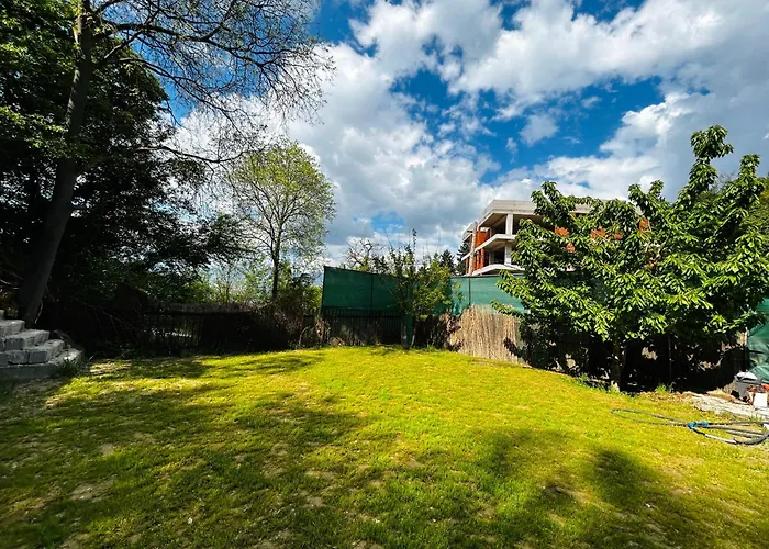 Luxury Leon * סקופיה